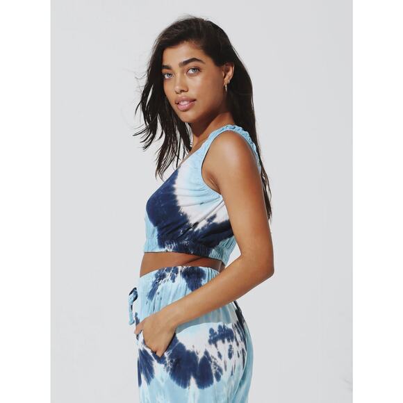 New Electric & Rose Blue Tie Dye Linda Sleeveless Lightweight Crop Top - Picture 3 of 8